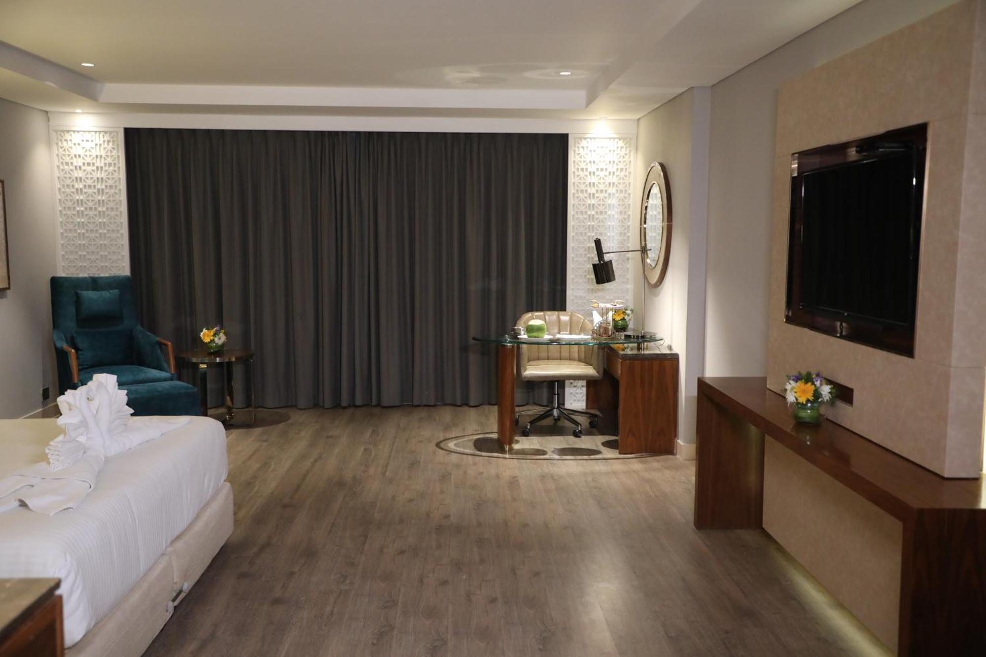 The Elite Narasapura, A Member Of Radisson Individuals Hotel Exterior photo